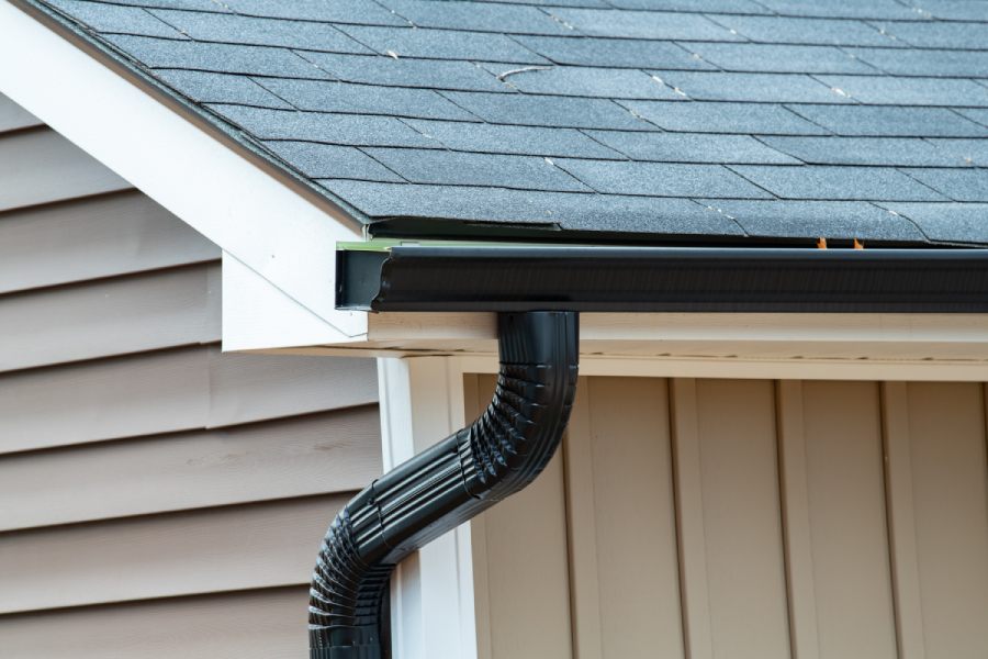 Do You Need Gutters with a Metal Roof